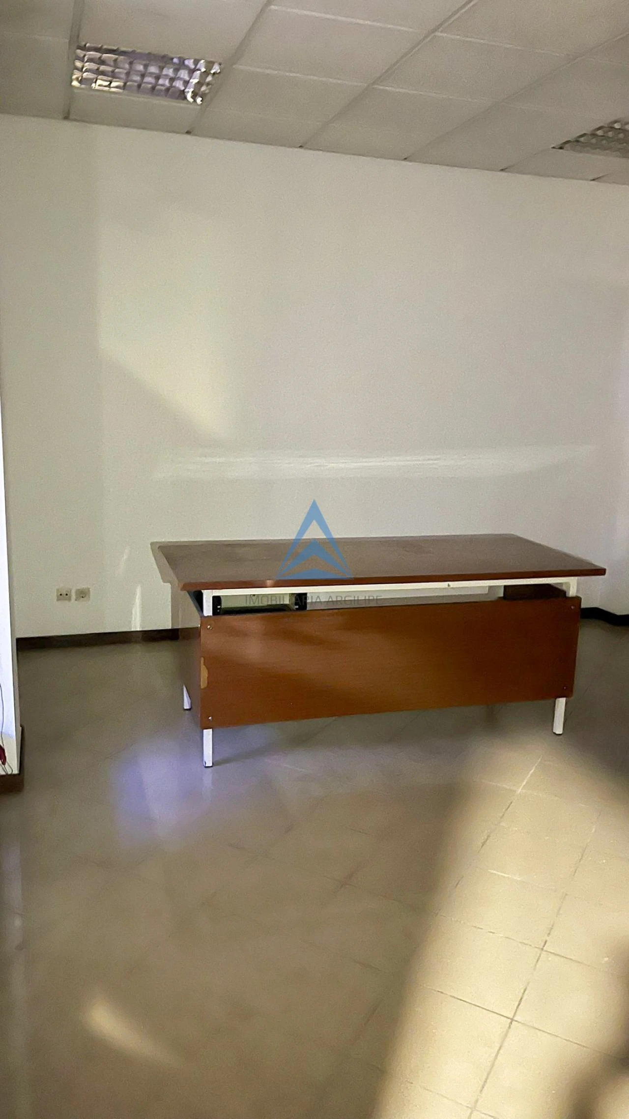 Escritório para Arrendamento em Pombal Foto 9