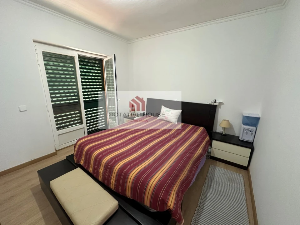 Moradia T5 para Venda em Assunção, Ajuda, Salvador e Santo Ildefonso Foto 13