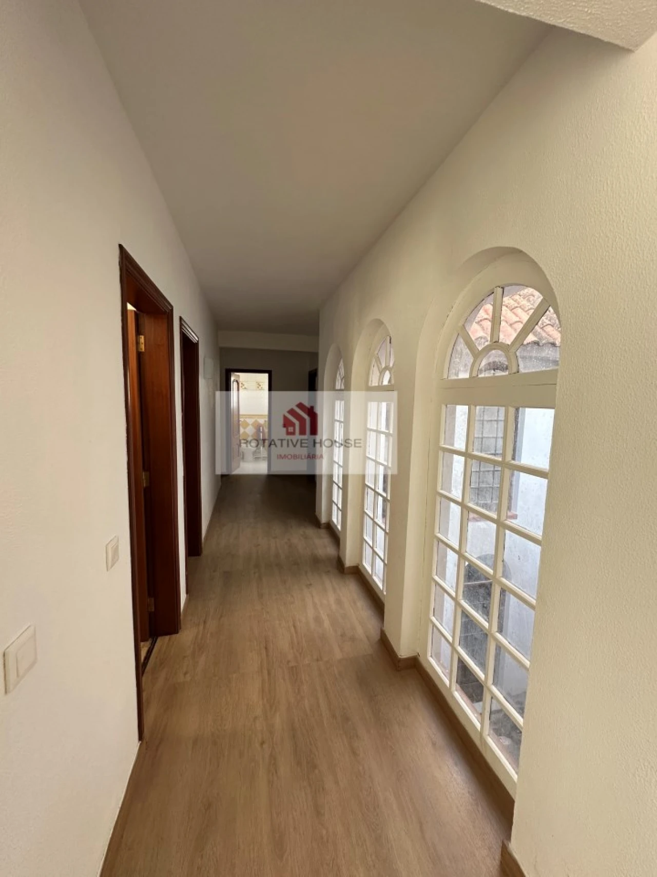 Moradia T5 para Venda em Assunção, Ajuda, Salvador e Santo Ildefonso Foto 14