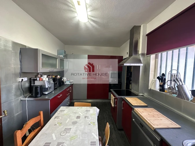 Moradia T5 para Venda em Assunção, Ajuda, Salvador e Santo Ildefonso Foto 19