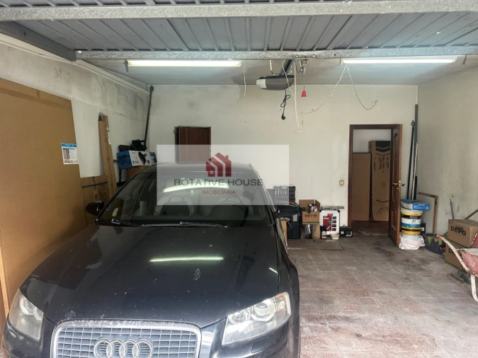 Moradia T5 para Venda em Assunção, Ajuda, Salvador e Santo Ildefonso Foto 30