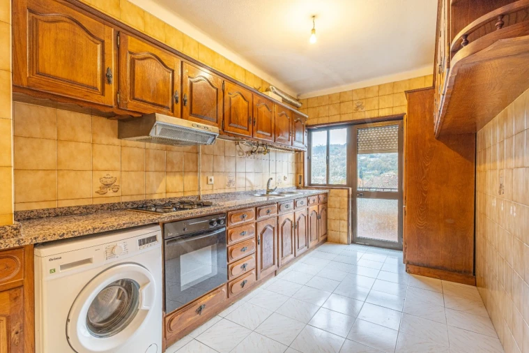 Apartamento T3 para Venda em Vila Pouca de Aguiar Foto 3