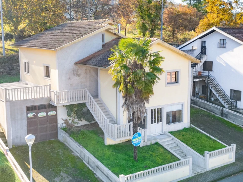 Moradia T3 para Venda em Salvador e Santo Aleixo de Além-Tâmega Foto 2