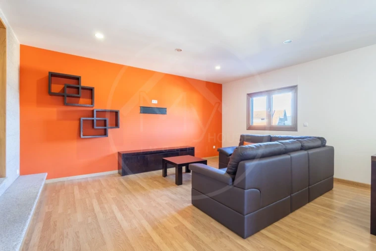 Moradia T3 para Venda em Salvador e Santo Aleixo de Além-Tâmega Foto 3