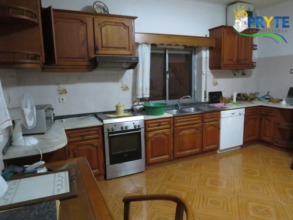 Moradia T5 para Venda em Sertã Foto 3