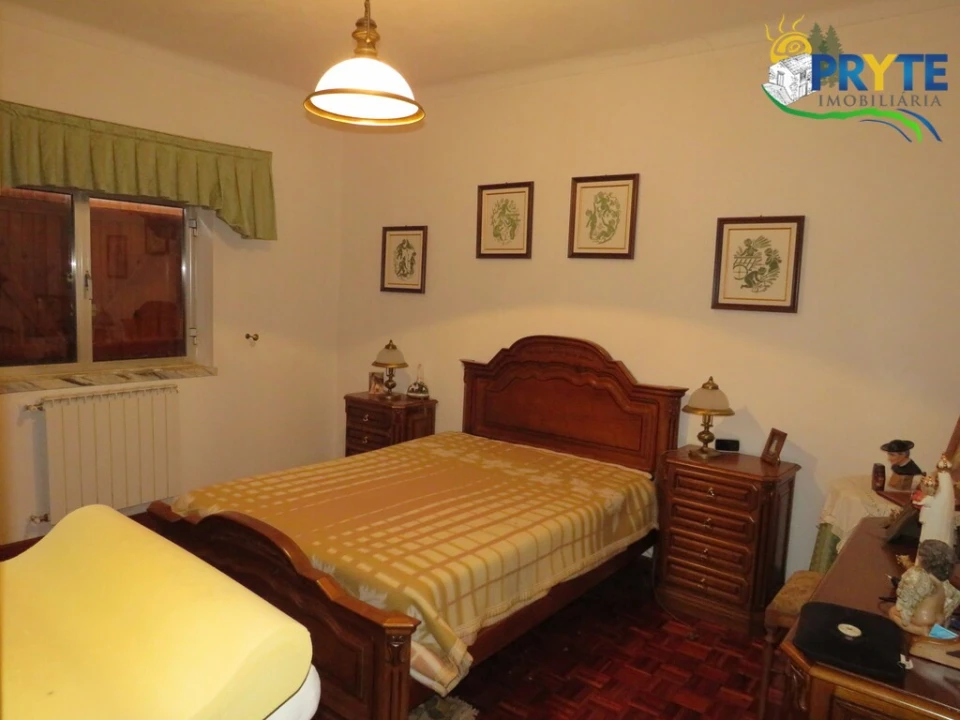 Moradia T5 para Venda em Sertã Foto 8