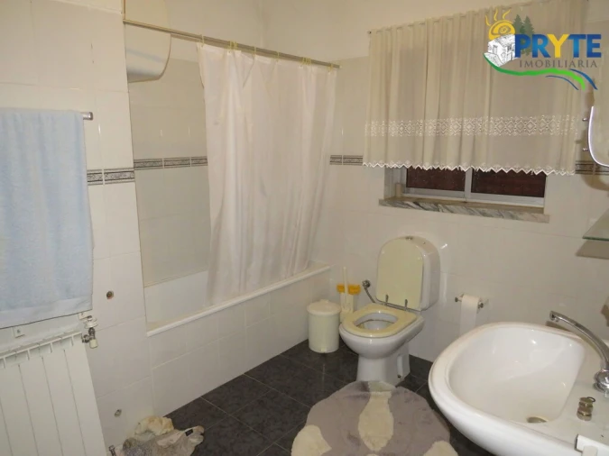 Moradia T5 para Venda em Sertã Foto 18