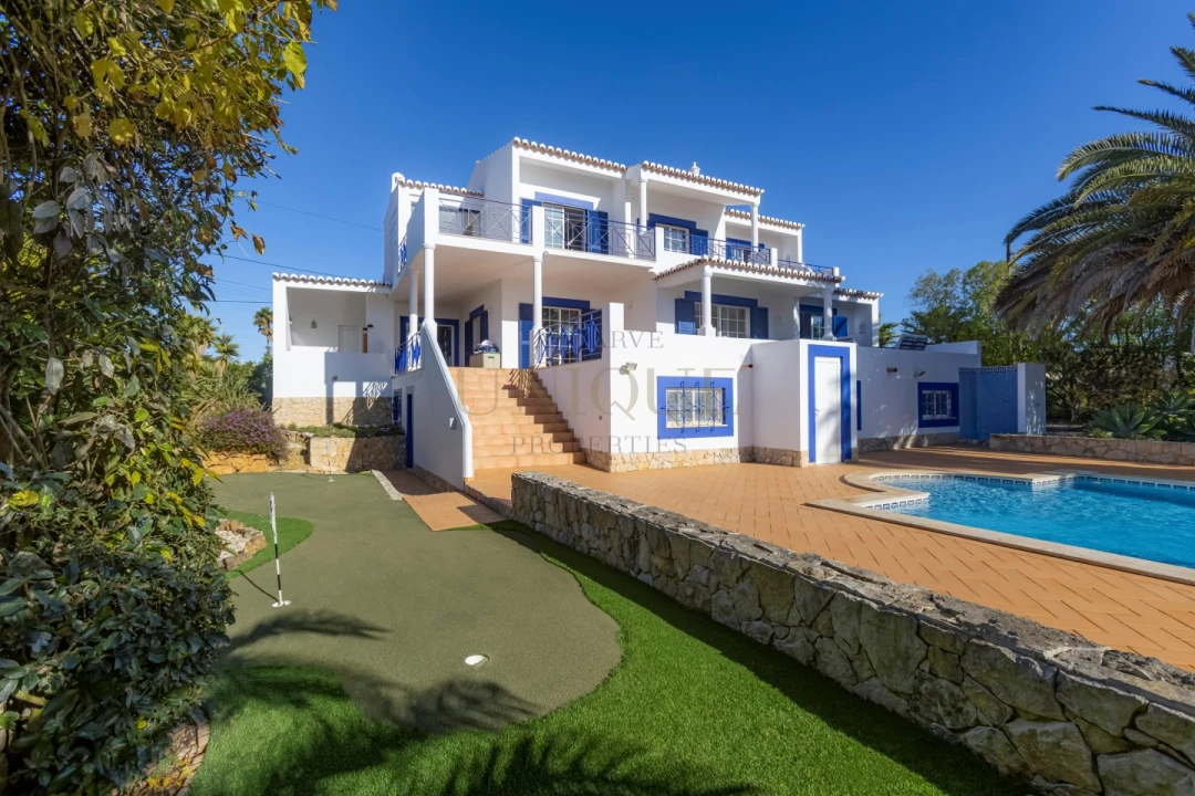 Moradia T4 para Venda em Luz Foto 32