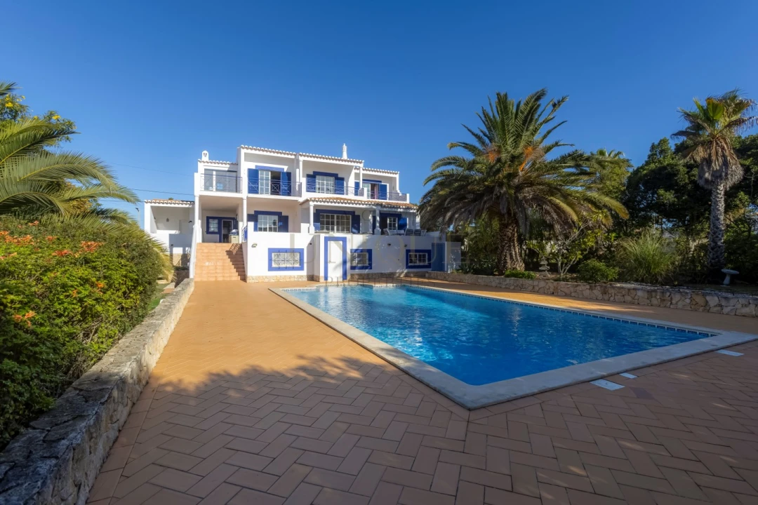 Moradia T4 para Venda em Luz Foto 31