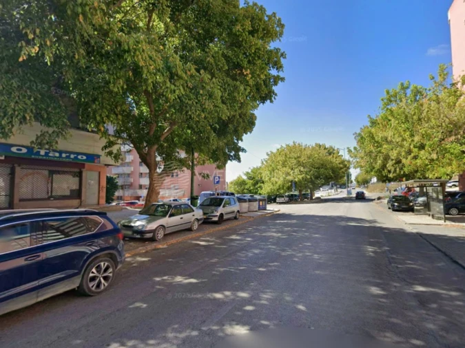 Loja para Venda em Caparica e Trafaria Foto 15