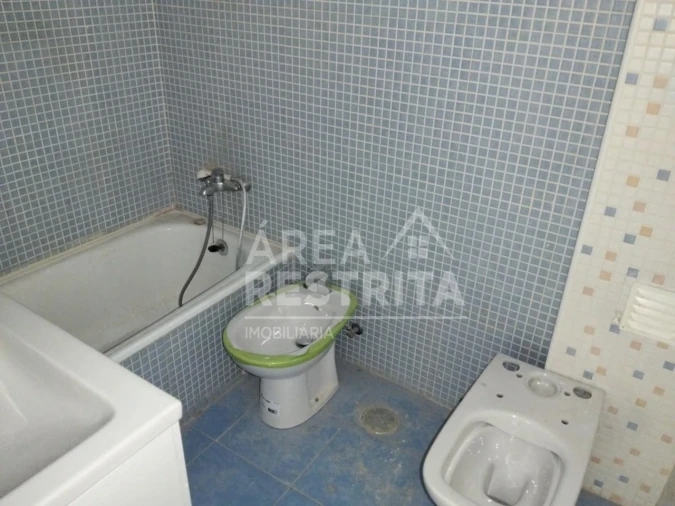 Apartamento T2 para Venda em Amora Foto 7