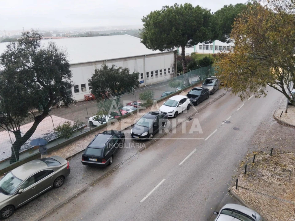 Apartamento T3 para Venda em Amora Foto 16