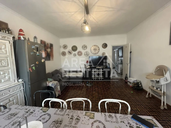 Apartamento T3 para Venda em Amora Foto 3