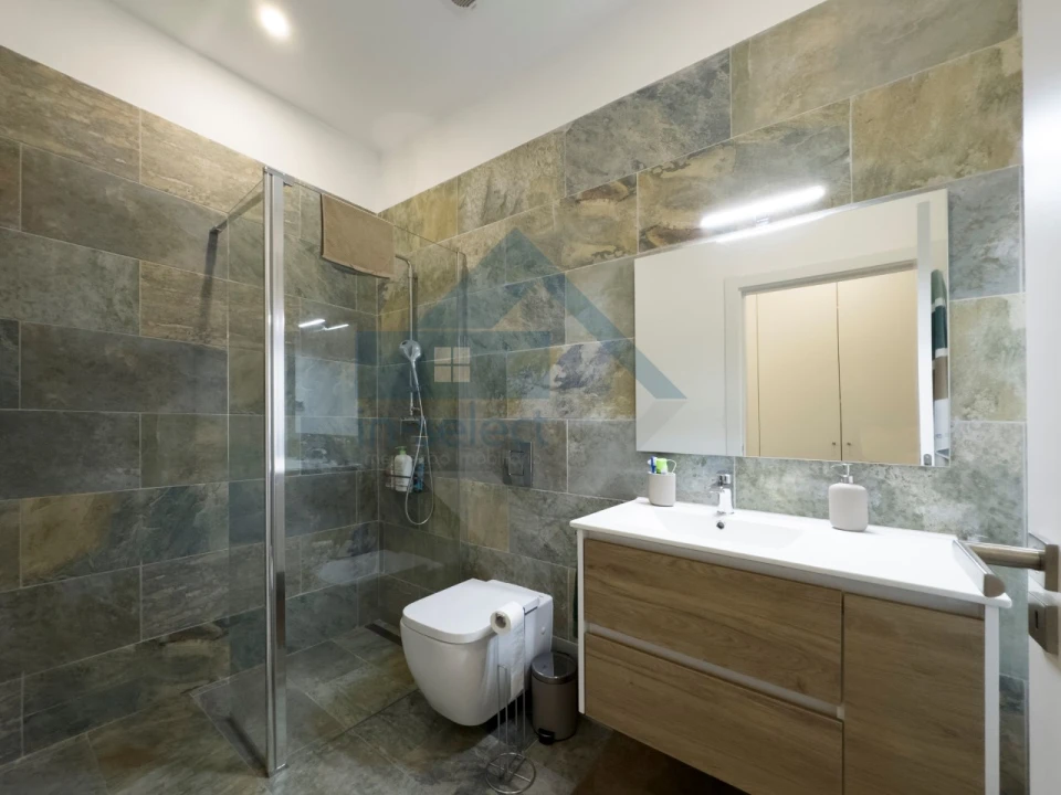 Moradia T3 para Venda em Santa Barbara de Nexe Foto 25