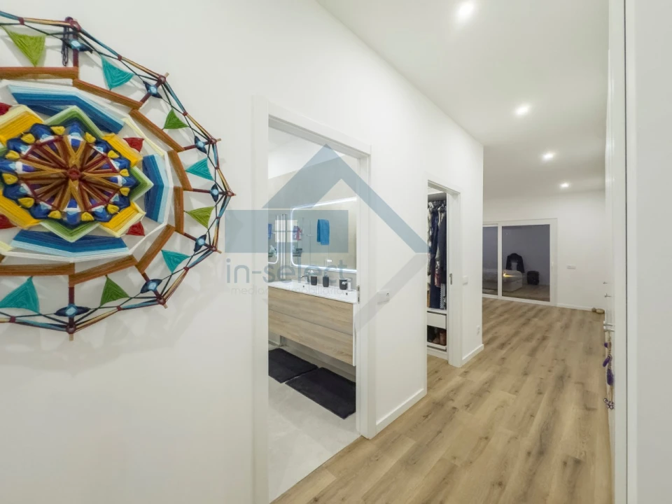 Moradia T3 para Venda em Santa Barbara de Nexe Foto 34