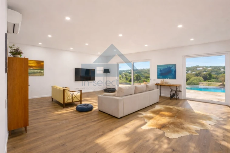 Moradia T3 para Venda em Santa Barbara de Nexe Foto 14