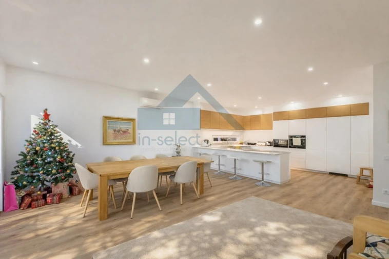 Moradia T3 para Venda em Santa Barbara de Nexe Foto 16