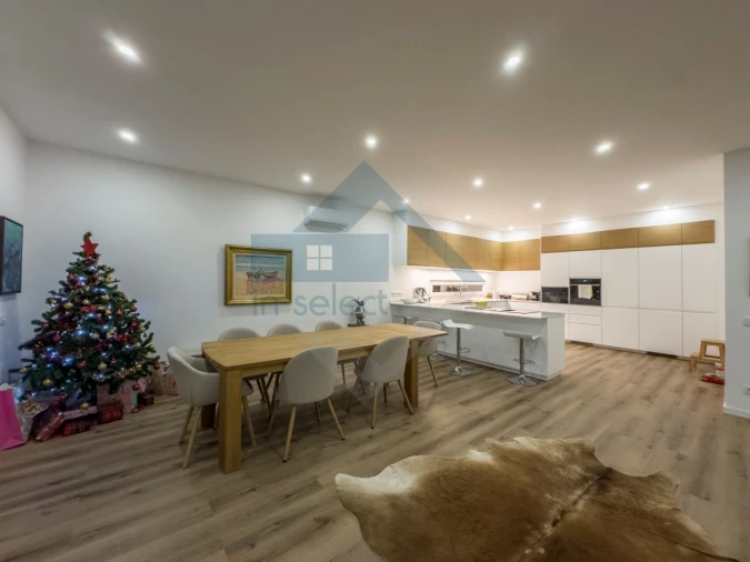 Moradia T3 para Venda em Santa Barbara de Nexe Foto 23