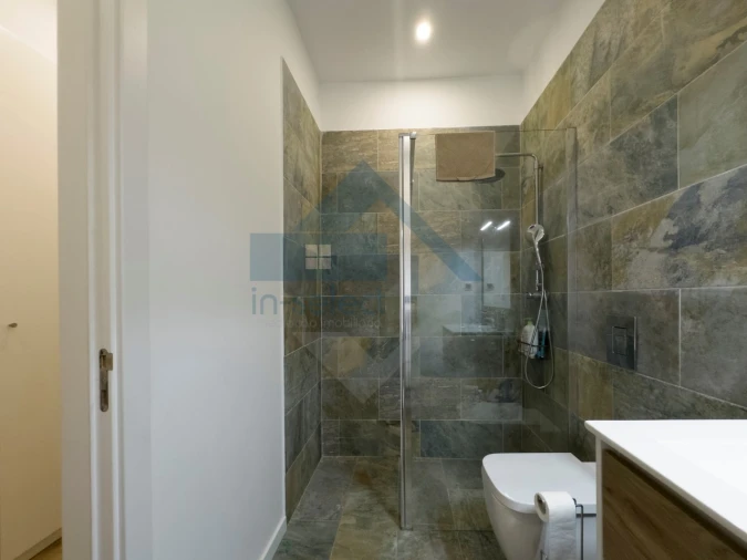 Moradia T3 para Venda em Santa Barbara de Nexe Foto 26