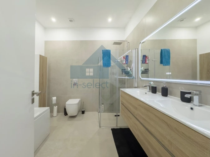 Moradia T3 para Venda em Santa Barbara de Nexe Foto 35