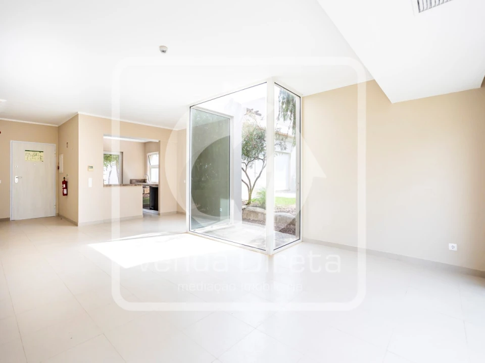 Moradia T2 para Venda em Lagoa e Carvoeiro Foto 18