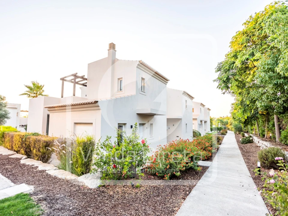 Moradia T2 para Venda em Lagoa e Carvoeiro Foto 8