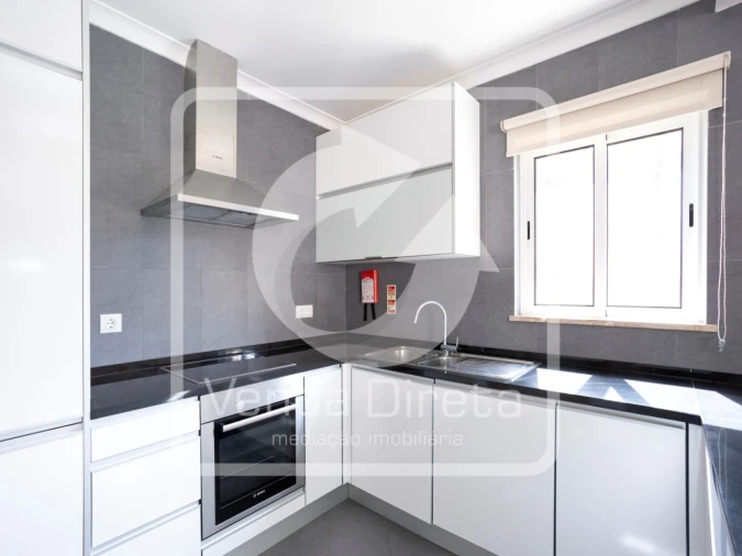 Moradia T3 para Venda em Lagoa e Carvoeiro Foto 8