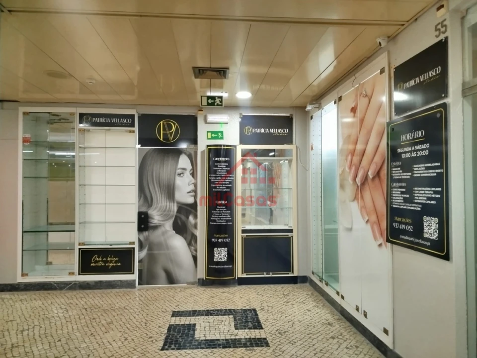 Loja para Cedência de Quotas em Lumiar Foto 21