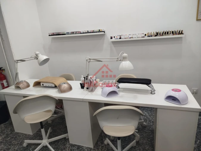 Loja para Cedência de Quotas em Lumiar Foto 18