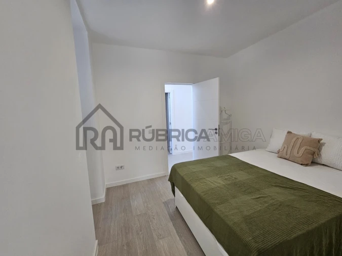 Moradia T2 para Venda em Loule (São Clemente) Foto 18