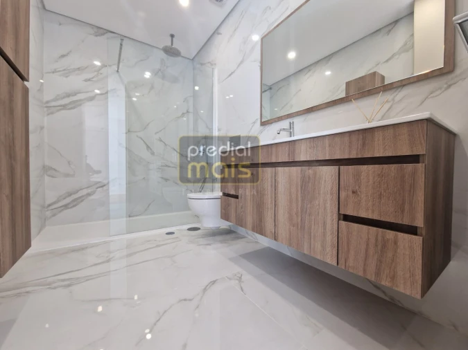 Moradia T3 para Venda em Antas e Abade de Vermoim Foto 16