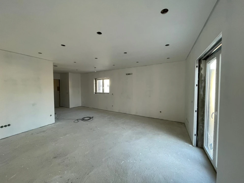 Moradia T3 para Venda em Bunheiro Foto 3