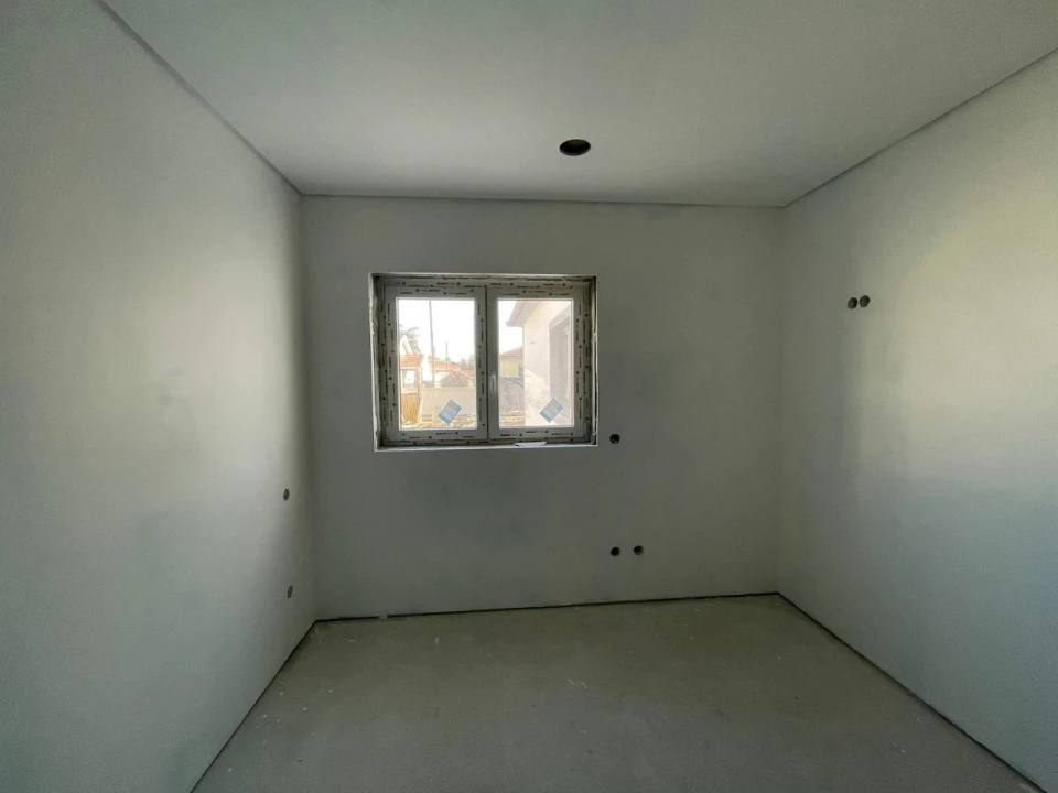 Moradia T3 para Venda em Bunheiro Foto 8