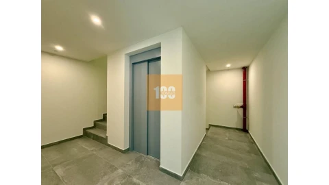 Apartamento T2 para Arrendamento em Bonfim