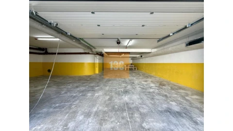 Apartamento T2 para Arrendamento em Bonfim