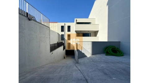 Apartamento T2 para Arrendamento em Bonfim