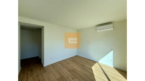 Apartamento T2 para Arrendamento em Bonfim