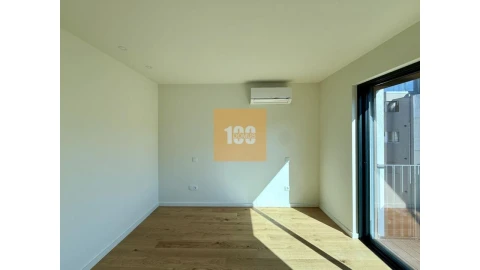 Apartamento T2 para Arrendamento em Bonfim