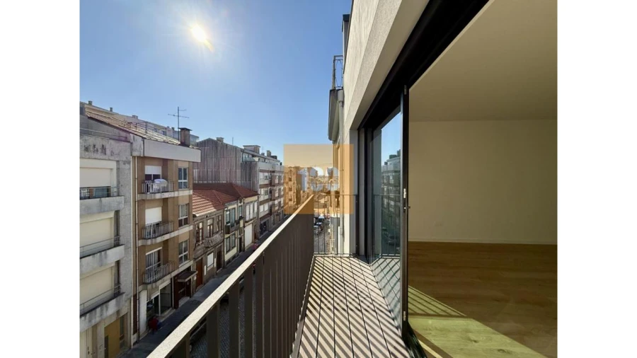 Apartamento T2 para Arrendamento em Bonfim Foto 6