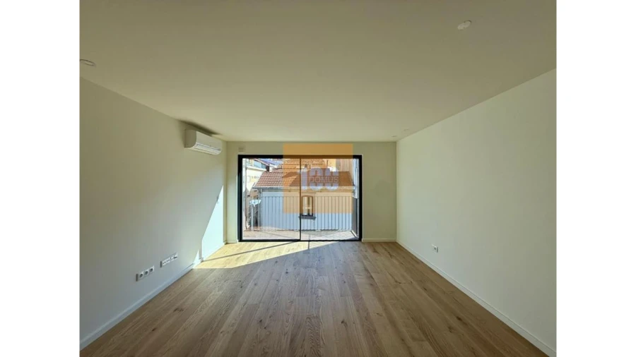 Apartamento T2 para Arrendamento em Bonfim Foto 34