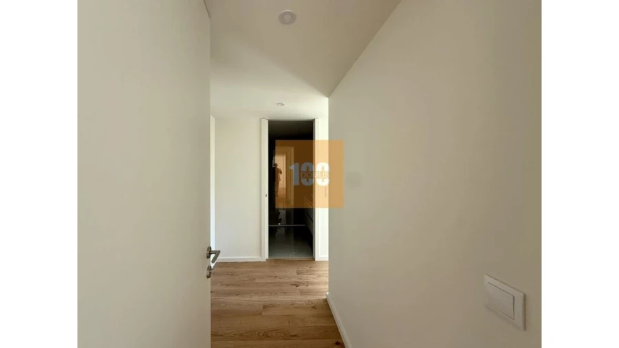 Apartamento T2 para Arrendamento em Bonfim Foto 25