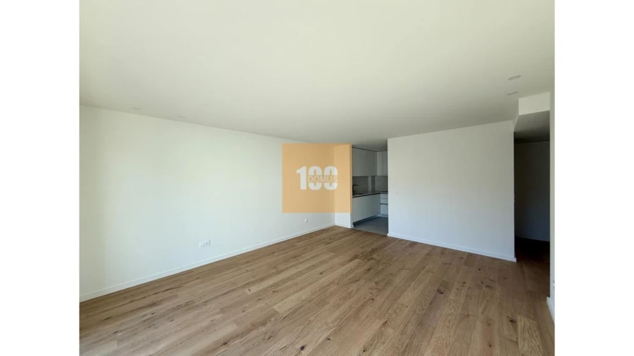Apartamento T2 para Arrendamento em Bonfim Foto 13