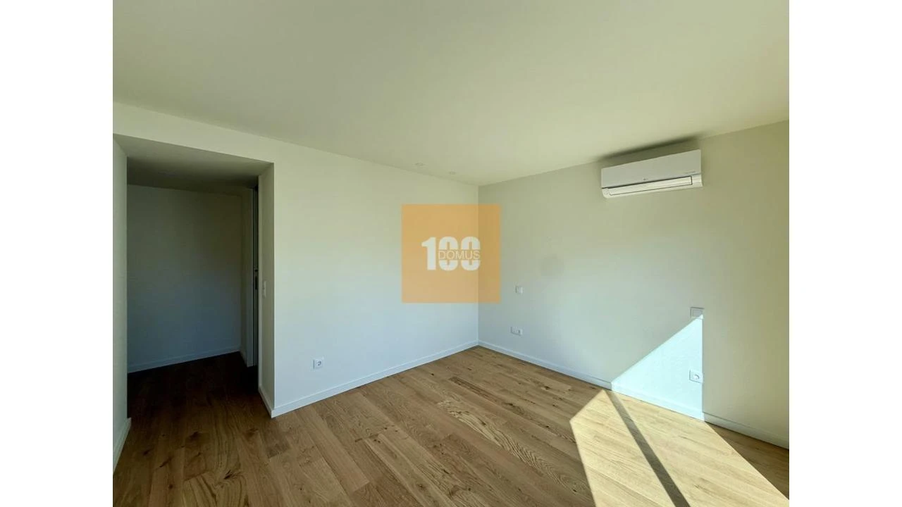 Apartamento T2 para Arrendamento em Bonfim Foto 30