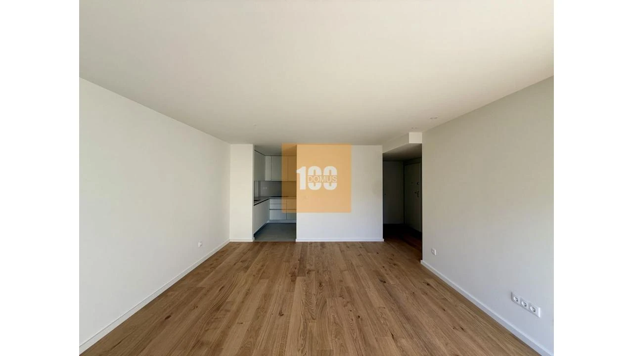 Apartamento T2 para Arrendamento em Bonfim Foto 15