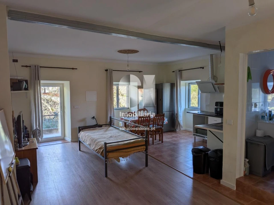 Moradia T3 para Venda em Almalagues Foto 2