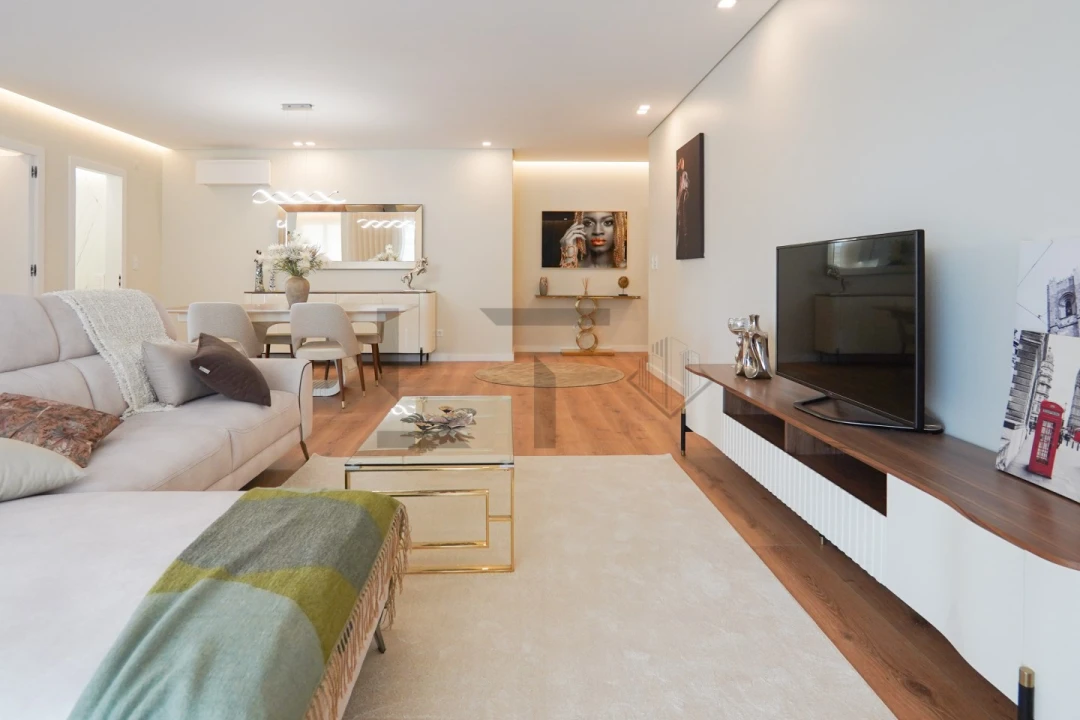 Apartamento T3 para Venda em Loures Foto 10