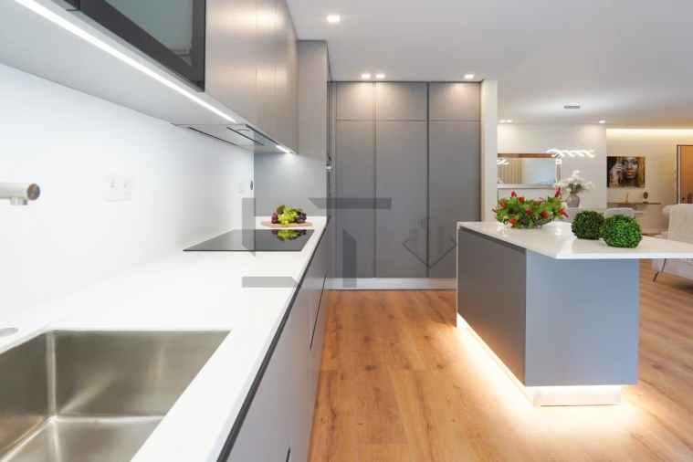 Apartamento T3 para Venda em Loures Foto 13