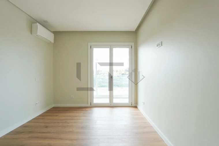 Apartamento T3 para Venda em Loures Foto 40