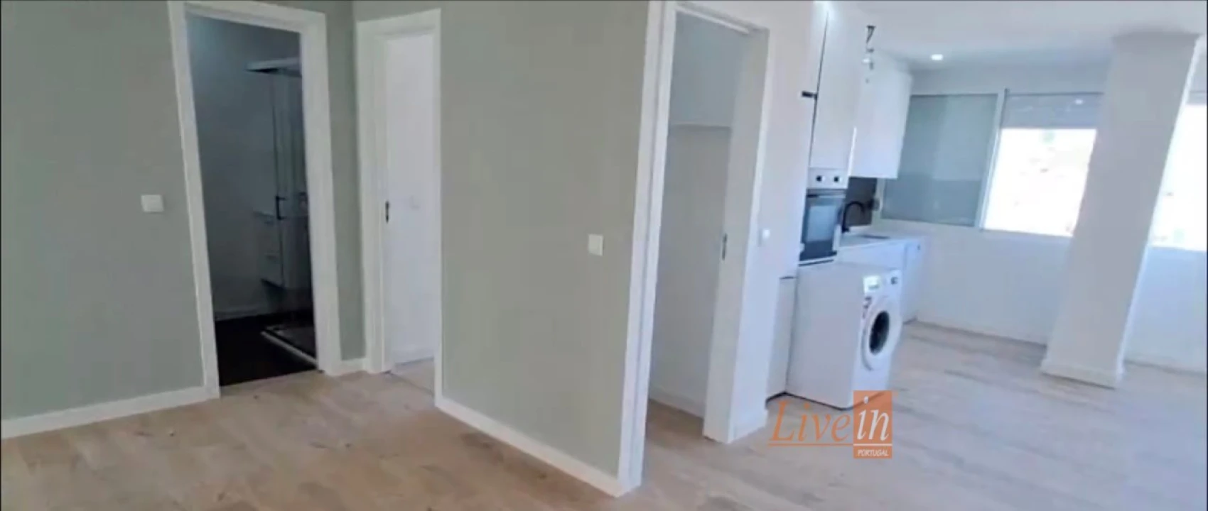 Apartamento T4 para Venda em Águas Livres Foto 5