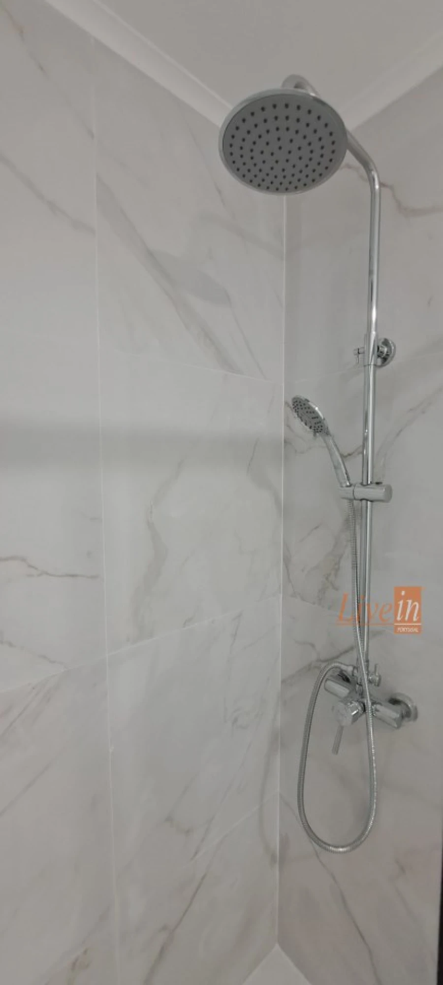 Apartamento T4 para Venda em Águas Livres Foto 10